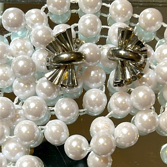 Silver Screw Back Earrings Half Fan Layered Design Stunning - Picture 1 of 10